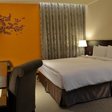 Lailai Hotel Tajcshung Kültér fotó