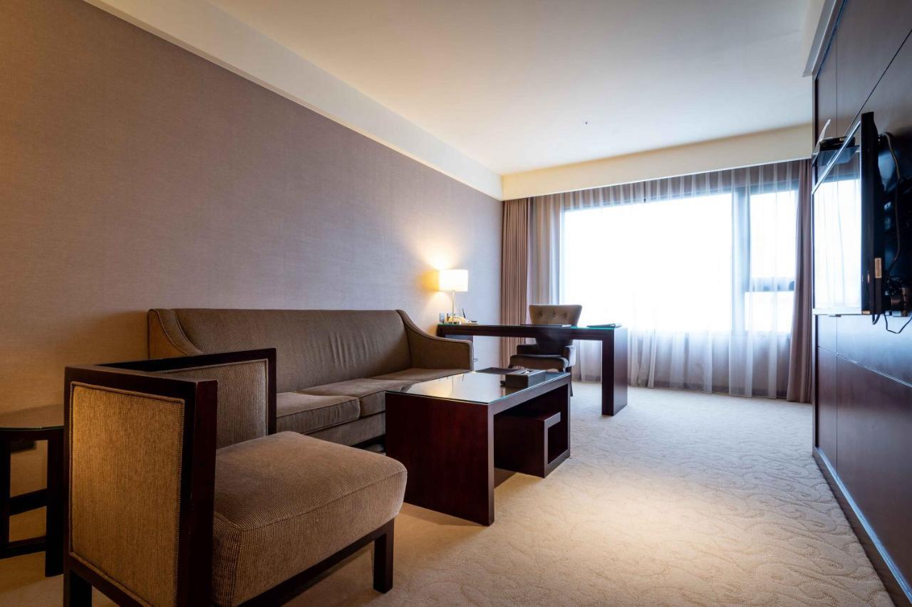 Lailai Hotel Tajcshung Kültér fotó