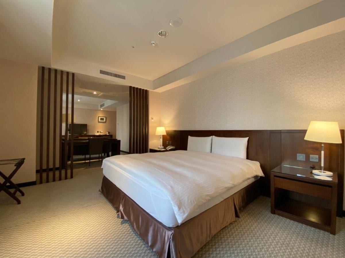 Lailai Hotel Tajcshung Kültér fotó