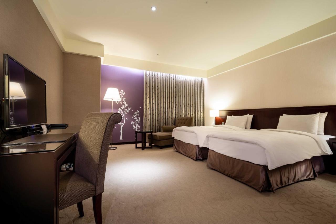 Lailai Hotel Tajcshung Kültér fotó