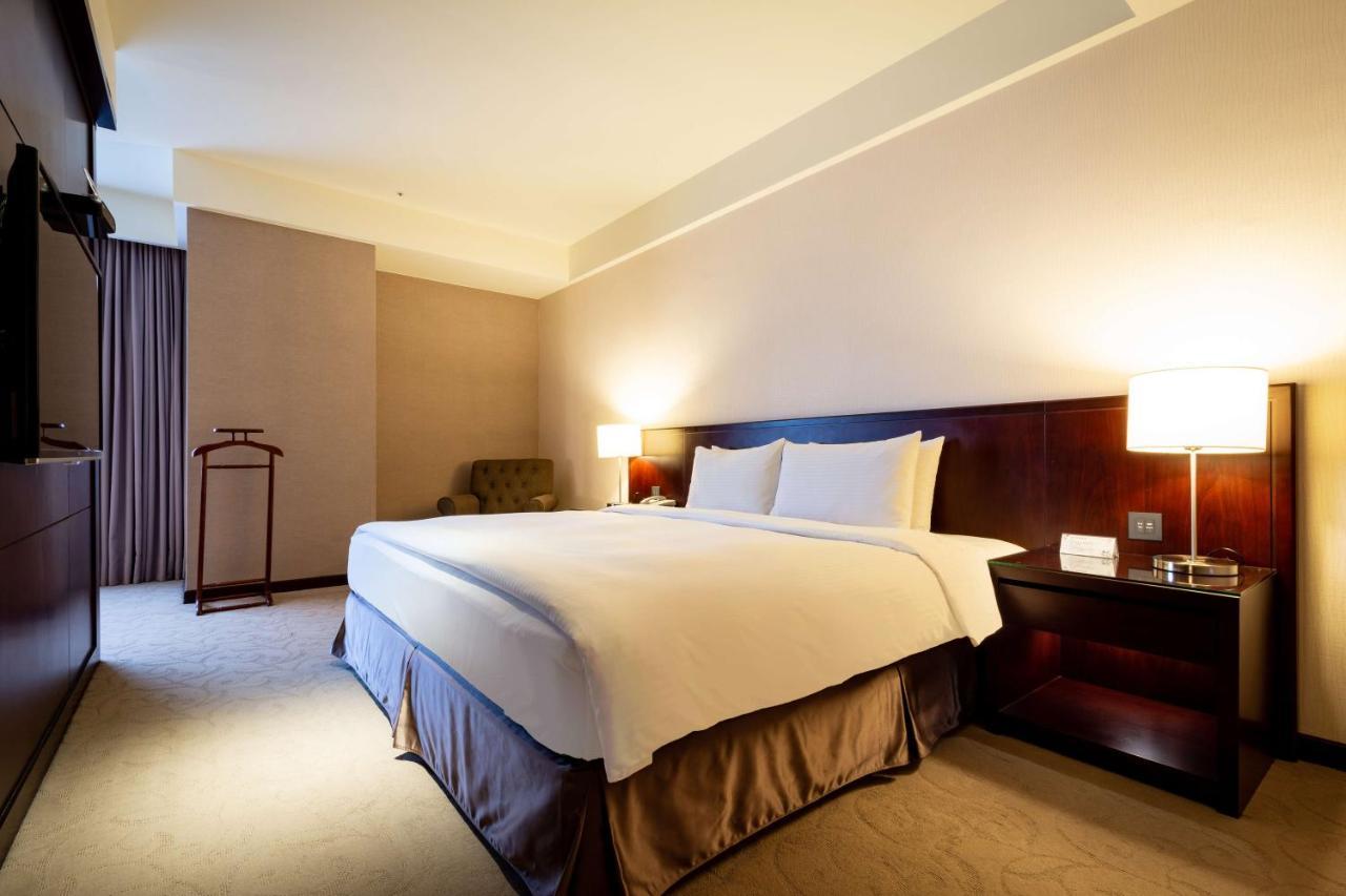 Lailai Hotel Tajcshung Kültér fotó