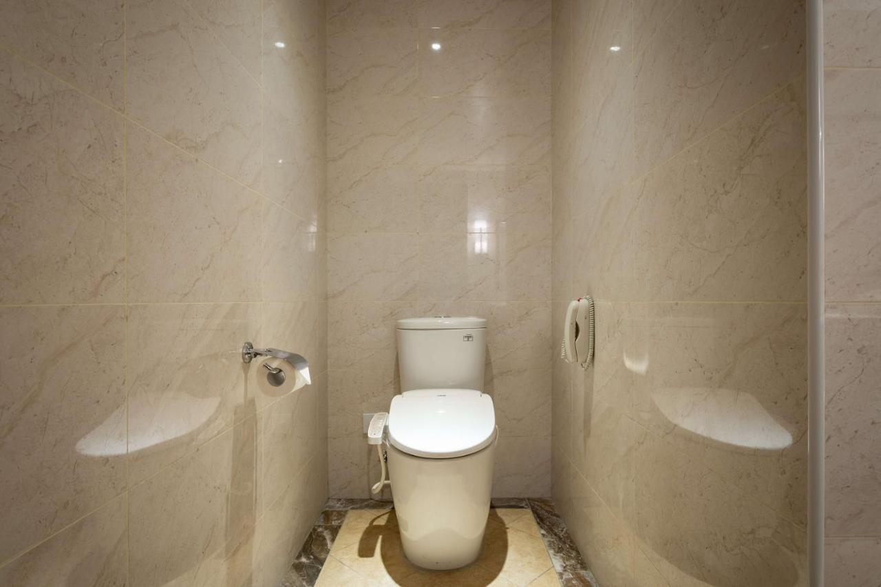 Lailai Hotel Tajcshung Kültér fotó