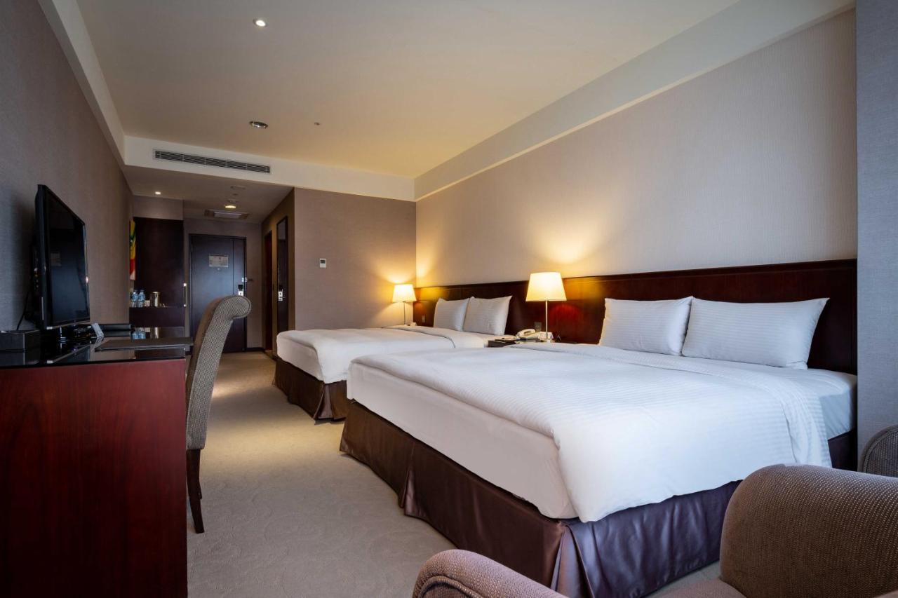 Lailai Hotel Tajcshung Kültér fotó